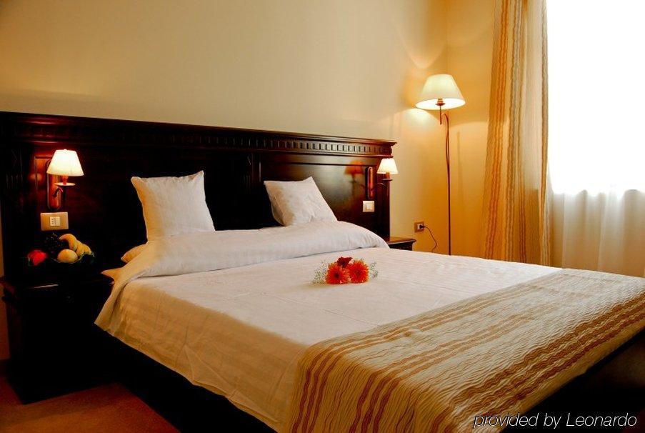 Royal Class Hotel Cluj-Napoca Cameră foto